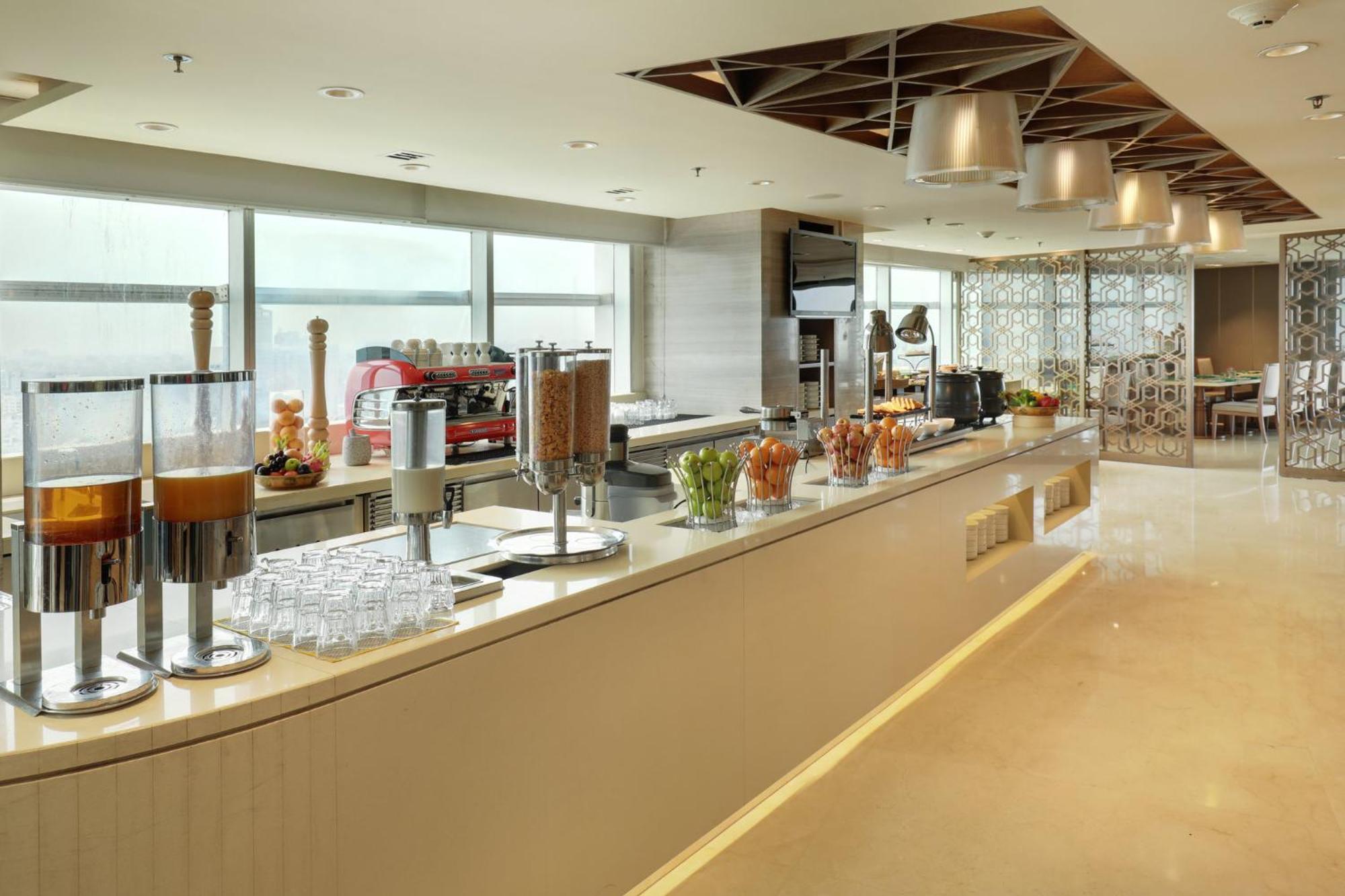 Crowne Plaza Dhaka Gulshan By Ihg Exterior photo