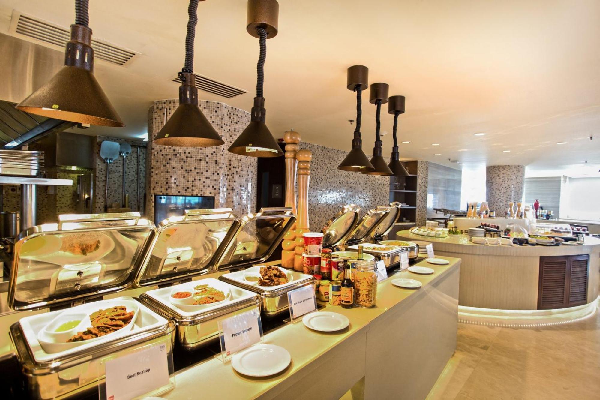 Crowne Plaza Dhaka Gulshan By Ihg Exterior photo
