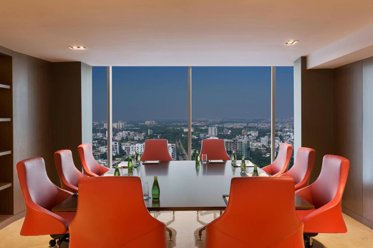 Crowne Plaza Dhaka Gulshan By Ihg Exterior photo