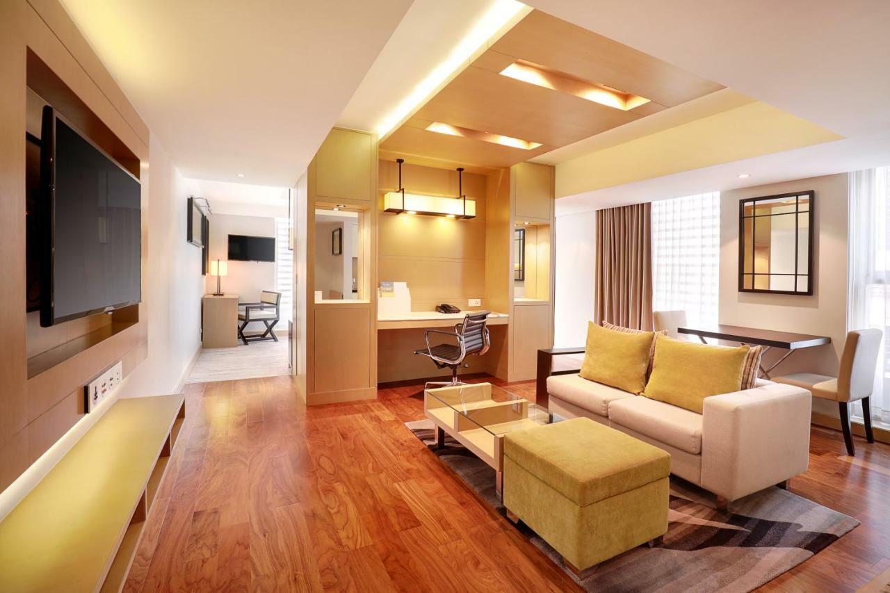 Crowne Plaza Dhaka Gulshan By Ihg Exterior photo