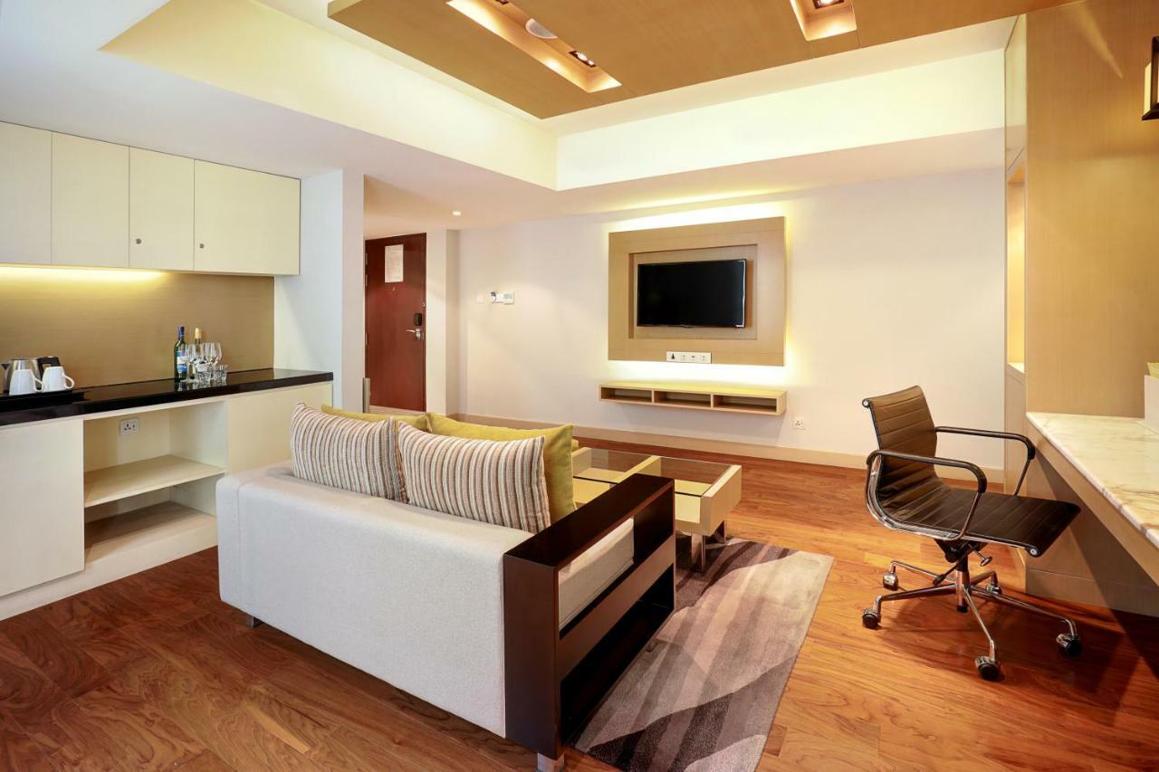 Crowne Plaza Dhaka Gulshan By Ihg Exterior photo